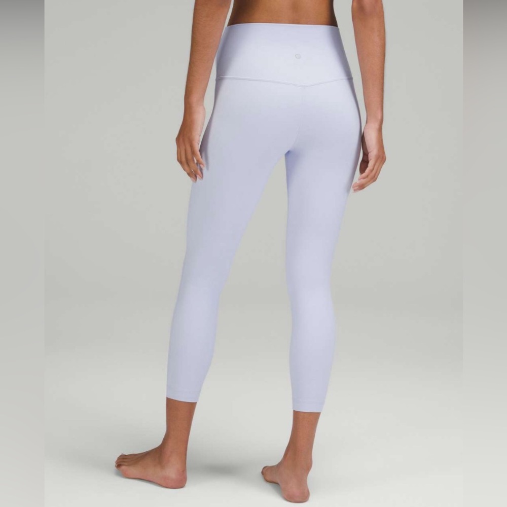 Lululemon Pastel Blue Align Leggings Pale Blue EUC Size 8